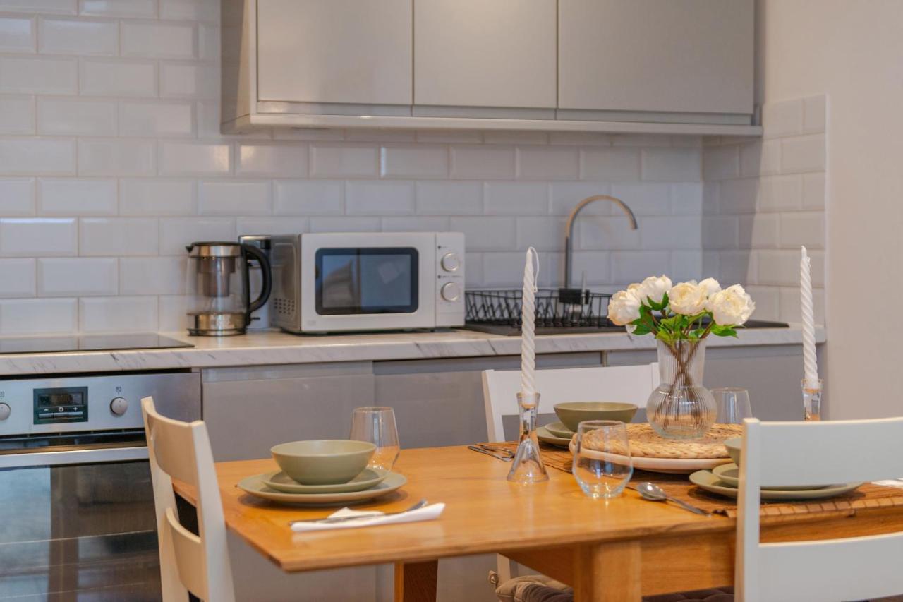 Three-Bedroom Bliss In London Town Eksteriør billede