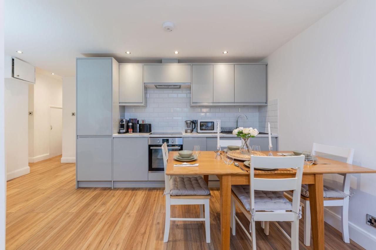 Three-Bedroom Bliss In London Town Eksteriør billede